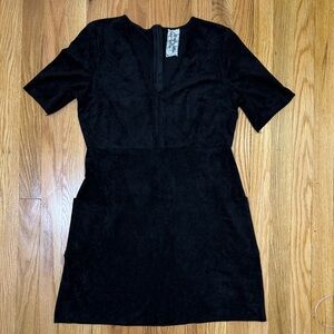 Black Short Sleeve V-Neck Women's Dress